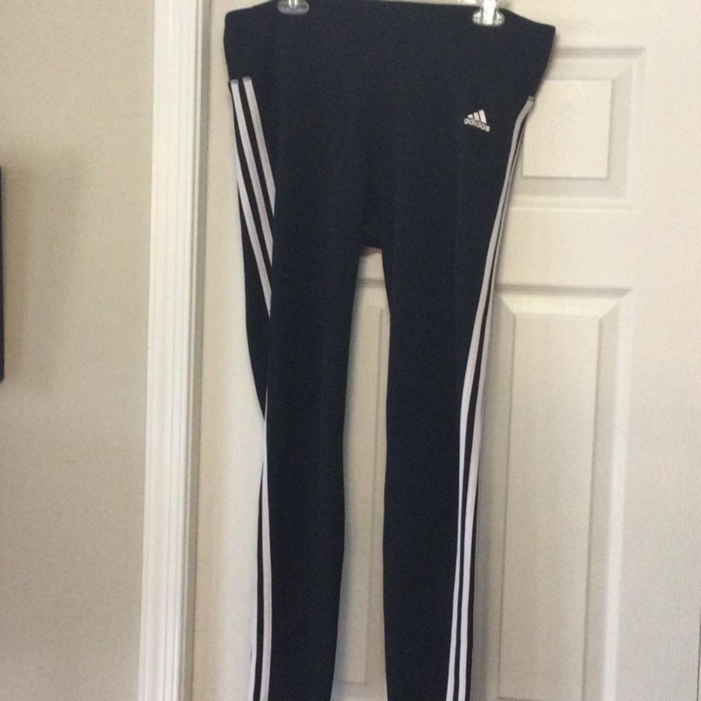 Adidas 3 stripe leggings